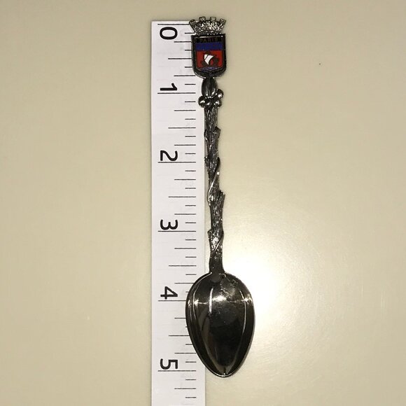 Vintage Paris Souvenir Spoon – Ornate Shield & Crown Emblem - Picture 6 of 6